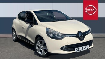 Renault Clio 1.2 16V Dynamique Nav 5dr Petrol Hatchback